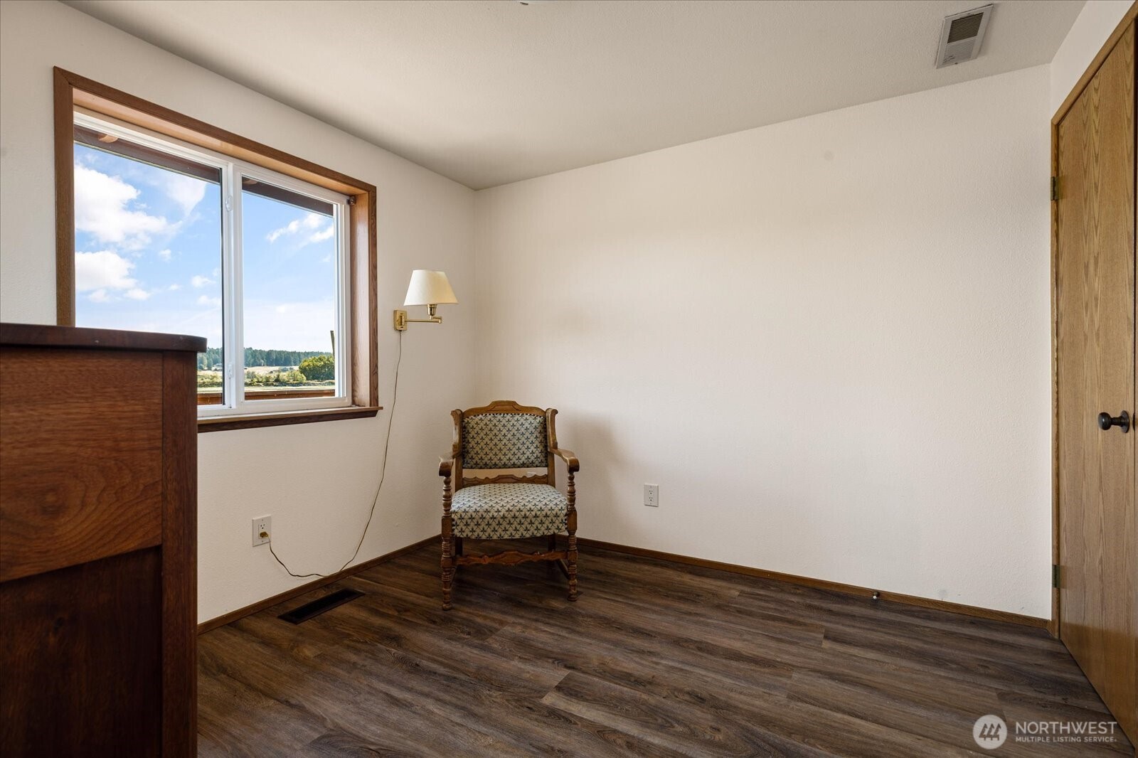 2385 Sunlight Beach Road Clinton, WA 98236 - Photo 18 of 39 Gallery Image 18