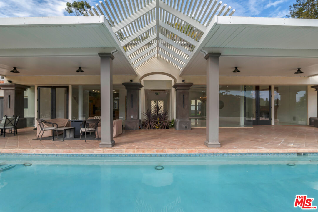 10557 Rocca Place Los Angeles, CA 90077 - Photo 42 of 52