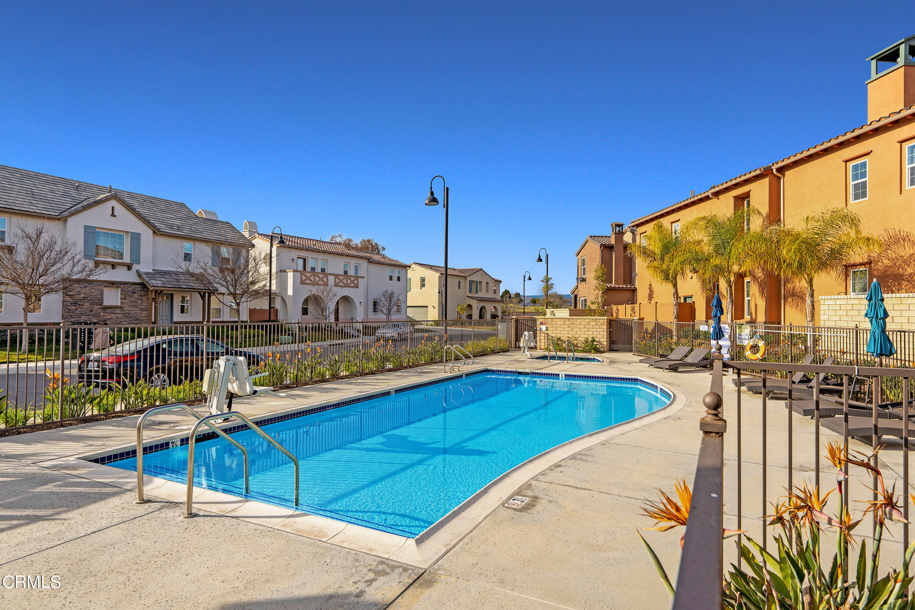 1561 Thorpe Trail Oxnard, CA 93036 - Photo 26 of 35 The Gallery 4