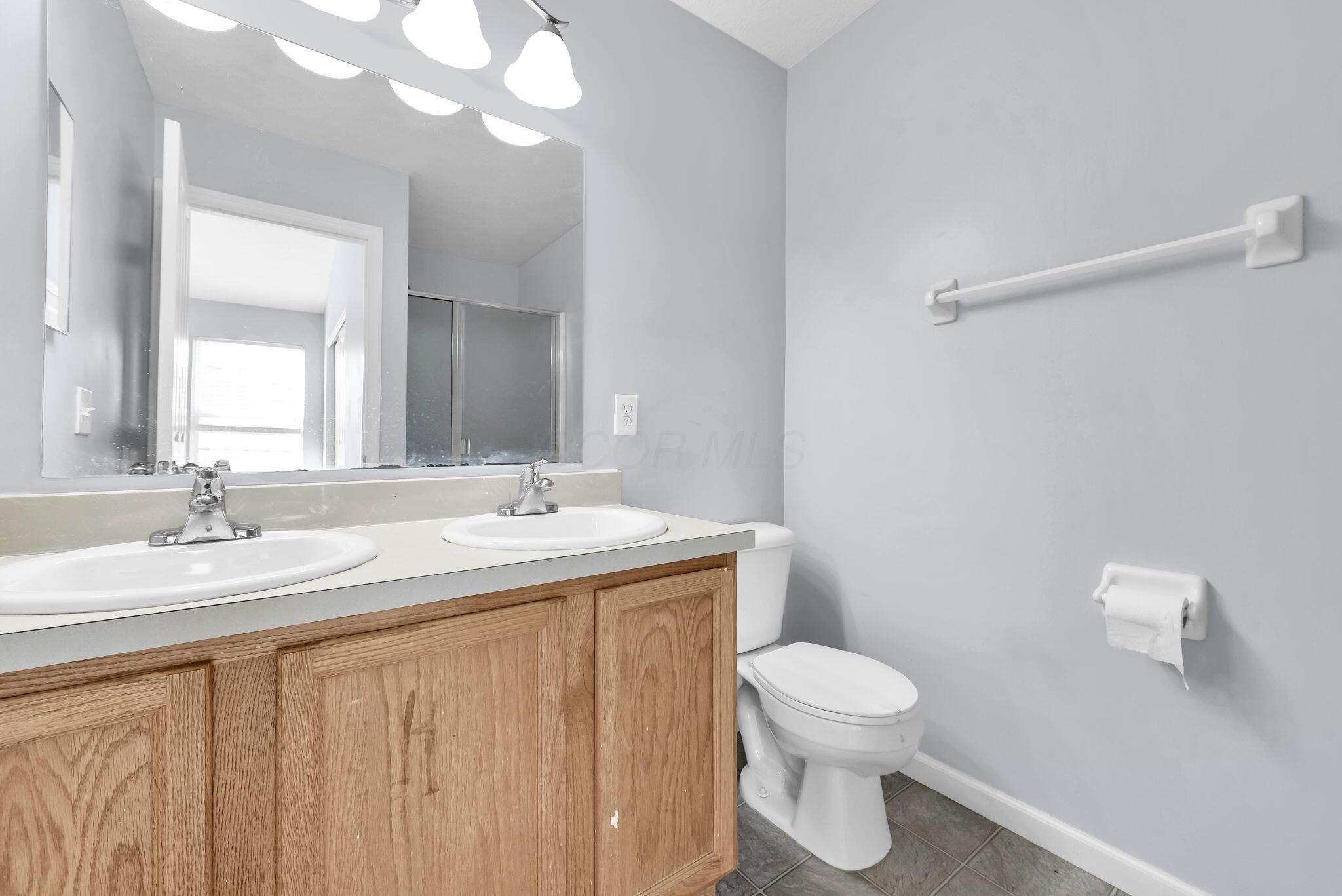 8326 Bruntsfield Road Columbus, OH 43235 - Photo 11 of 25 13-web-or-mls-8326-bruntsfield-rd