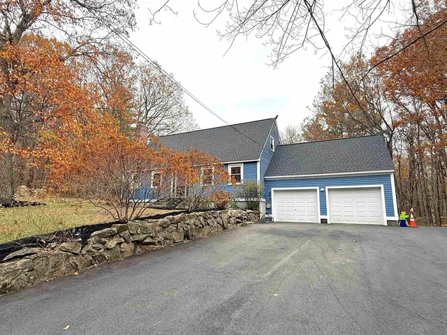 $675,000 | 116 Nashua Road, Bedford, NH 03110