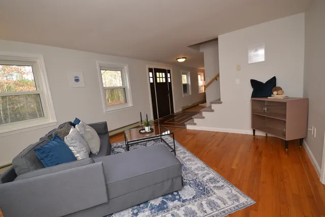 $675,000 | 116 Nashua Road, Bedford, NH 03110