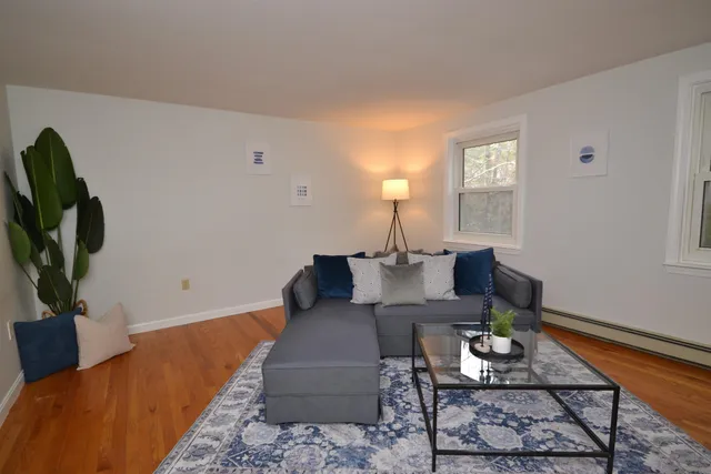 $675,000 | 116 Nashua Road, Bedford, NH 03110