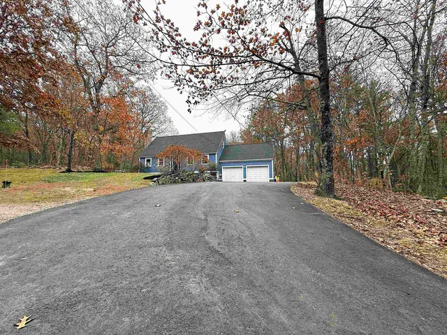 $675,000 | 116 Nashua Road, Bedford, NH 03110