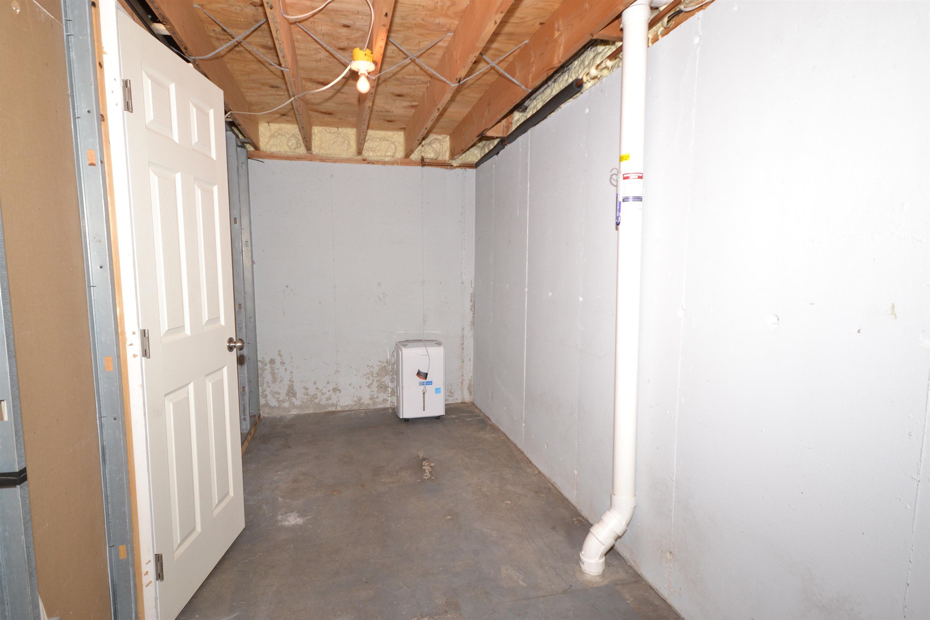 116 Nashua Road Bedford, NH 03110 - Photo 49 of 60