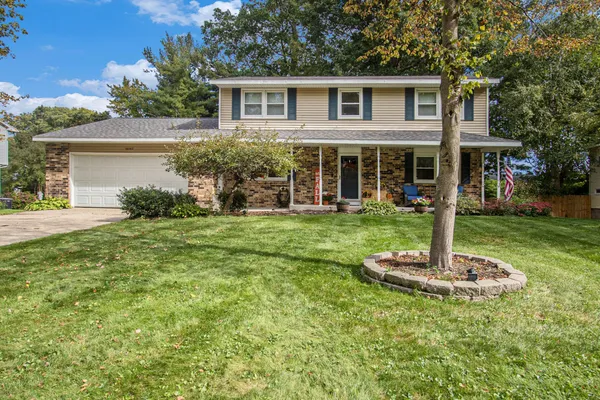 $549,900 | 16242 Suffolk Drive, Spring Lake, MI 49456