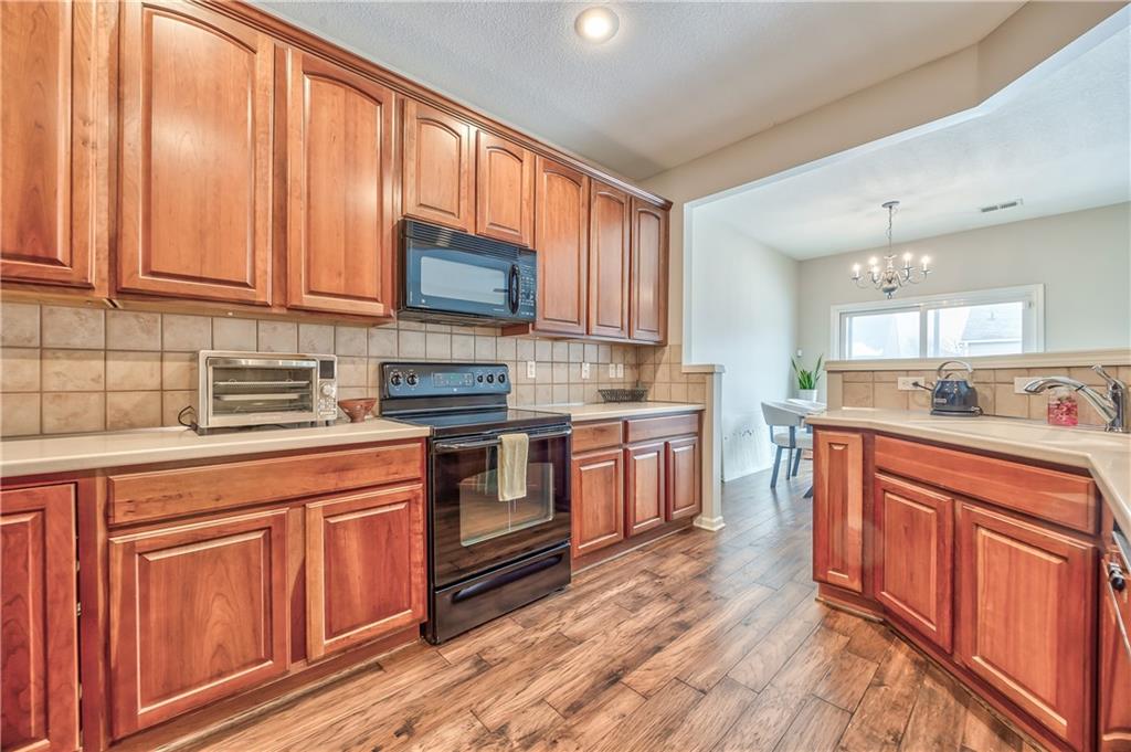 23304 West 90th Street Lenexa, KS 66227 - Photo 12 of 23