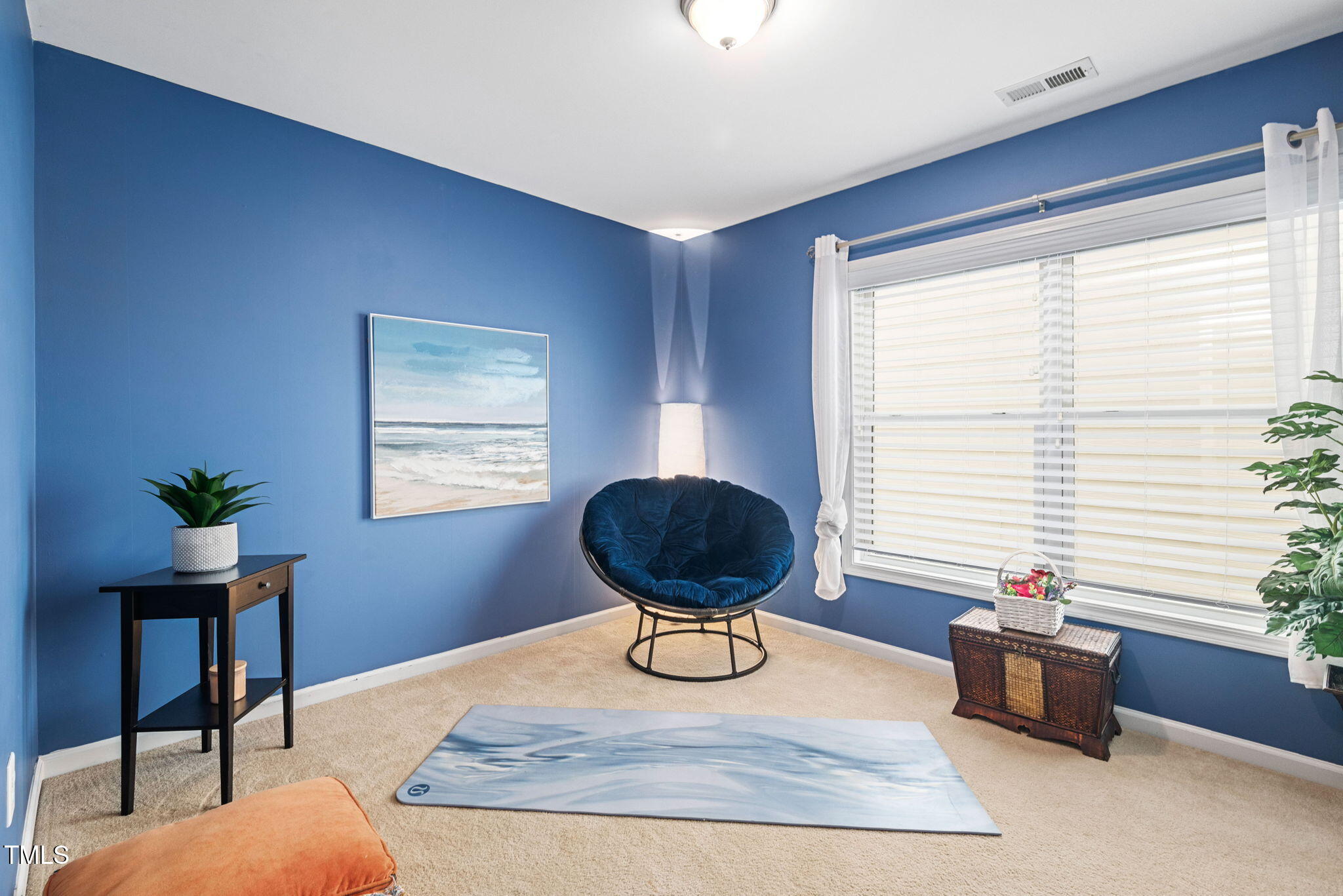 992 Ambergate Apex, NC 27502 - Photo 21 of 39 a living room with furniture and a window