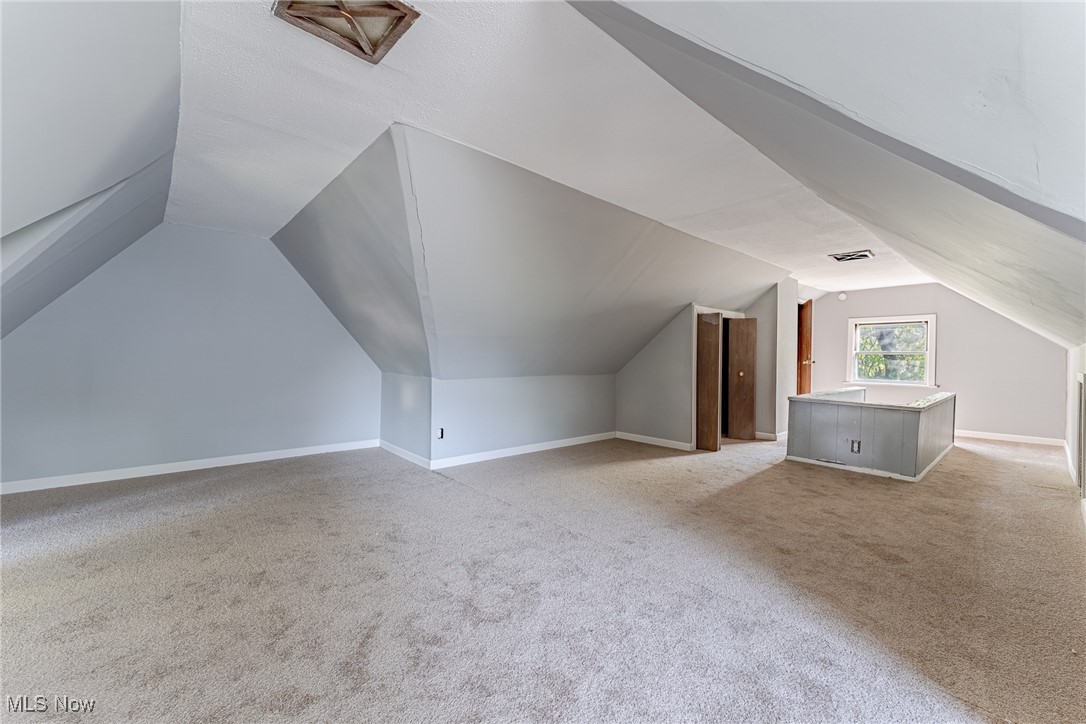 3496 East Scarborough Road Cleveland, OH 44118 - Photo 18 of 28