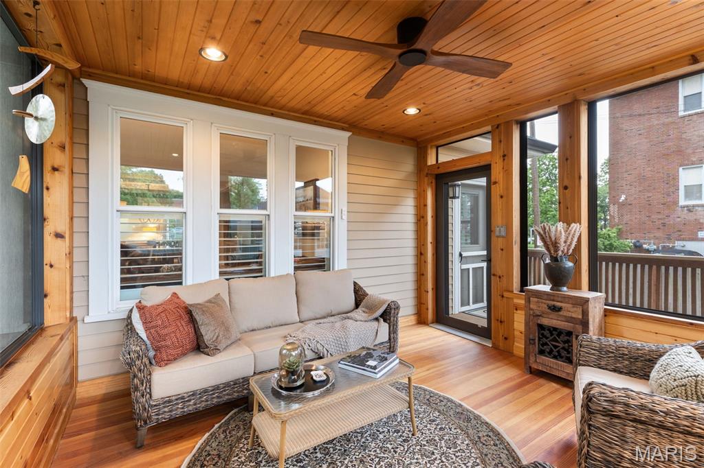 30 Gray Avenue Webster Groves, MO 63119 - Photo 27 of 35
