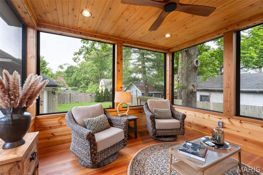 30 Gray Avenue Webster Groves, MO 63119 - Photo 28 of 35