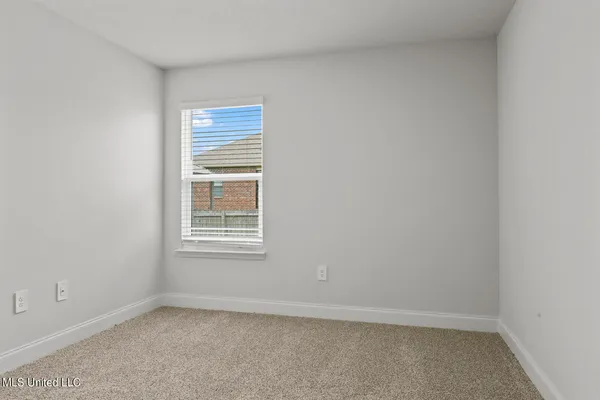 $2,600 | 10191 Woodbury Drive, Gulfport, MS 39503