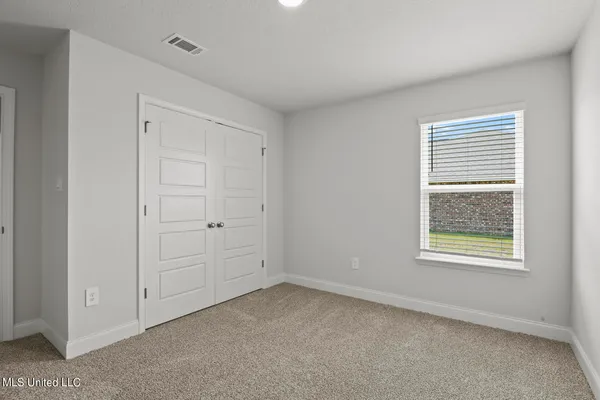 $2,600 | 10191 Woodbury Drive, Gulfport, MS 39503