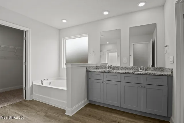 $2,700 | 10191 Woodbury Drive, Gulfport, MS 39503