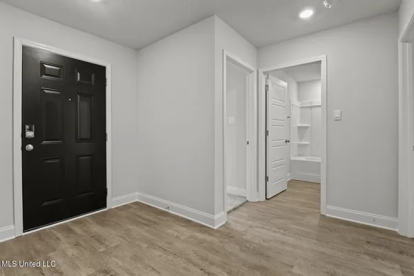 $2,600 | 10191 Woodbury Drive, Gulfport, MS 39503