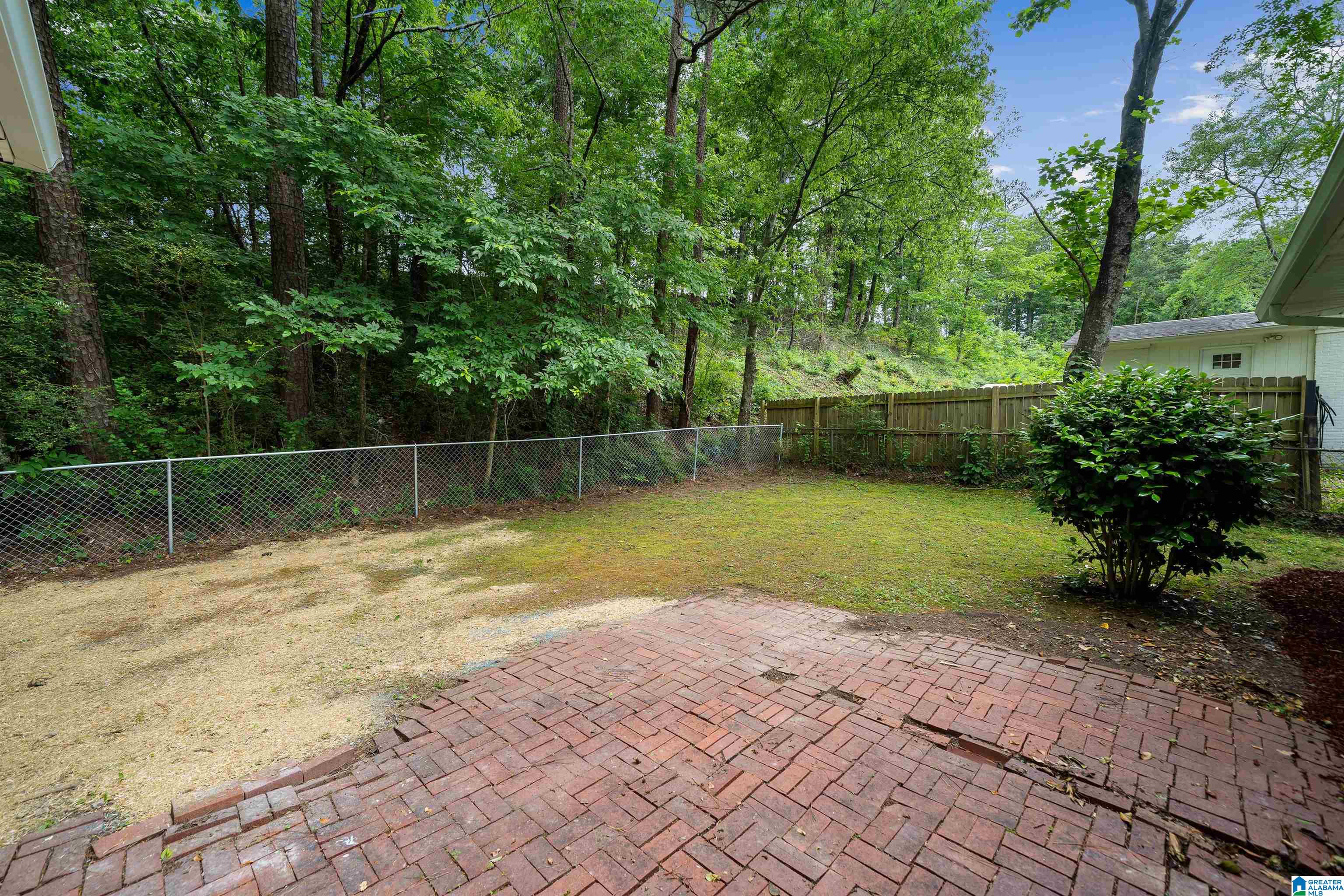 1613 Cresthill Road Birmingham, AL 35213 - Photo 20 of 21