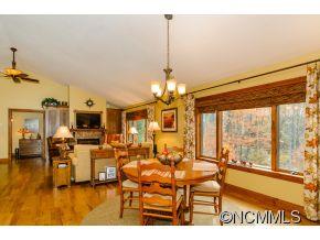 20 Merrills Ridge Road Asheville, NC 28803 - Photo 6 of 24 Gallery Image 6