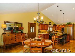 20 Merrills Ridge Road Asheville, NC 28803 - Photo 7 of 24 Gallery Image 7