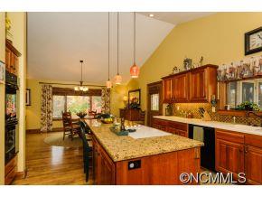 20 Merrills Ridge Road Asheville, NC 28803 - Photo 9 of 24 Gallery Image 9