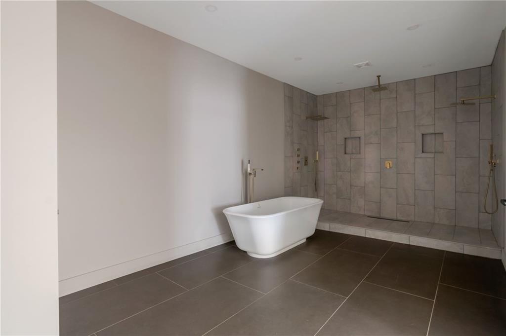 3139 Alston Drive Decatur, GA 30032 - Photo 30 of 40 a bathroom with a shower