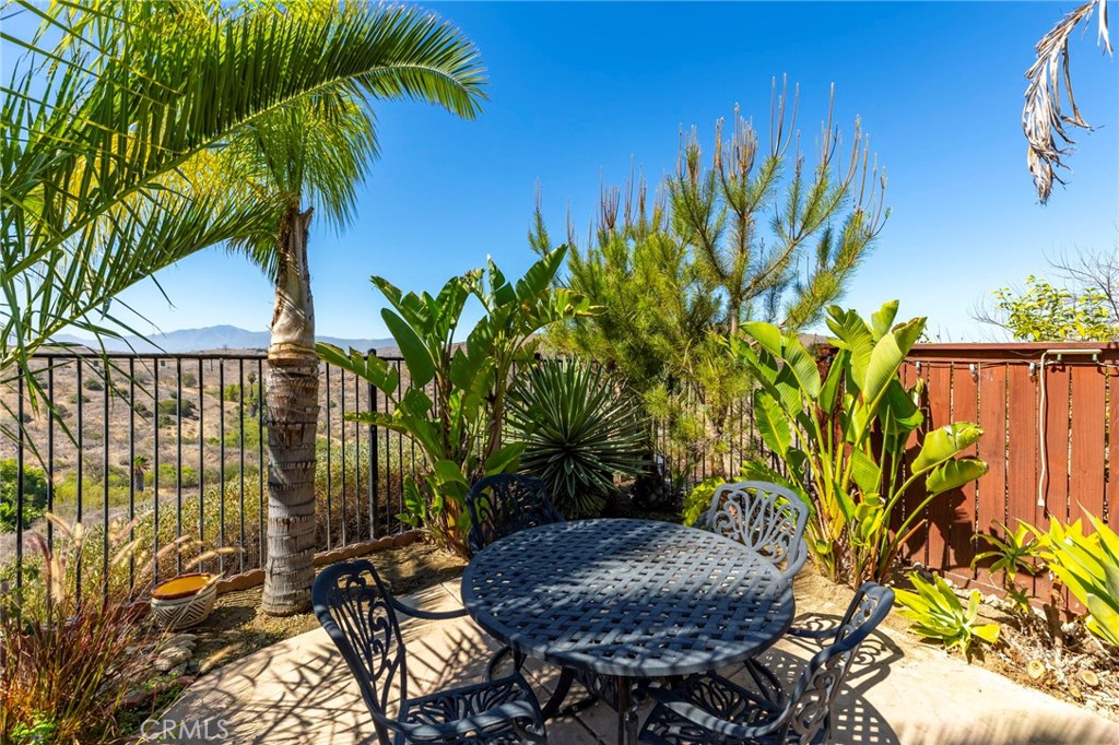 17133 Spring Canyon Place Riverside, CA 92503 - Photo 28 of 39 Gallery Image 28