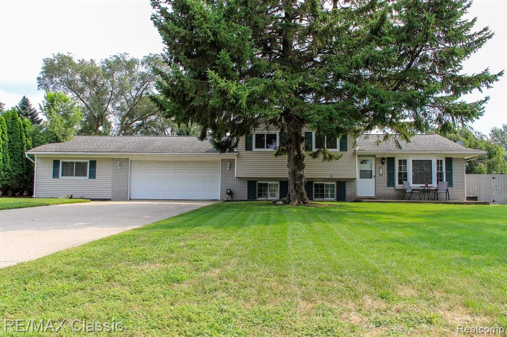 40611 West 10 Mile Road Novi, MI 48375 - Photo 1 of 42