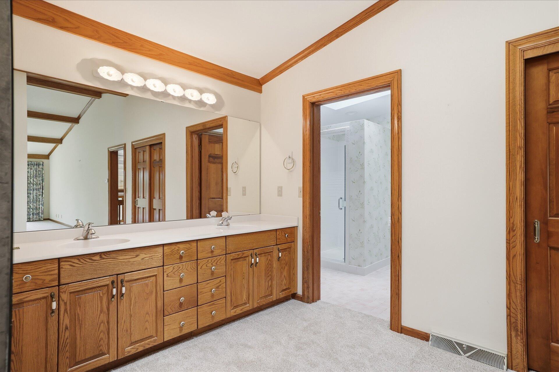 790 Garrison Court Delafield, WI 53018 - Photo 28 of 37 37-026_BCAM1374
