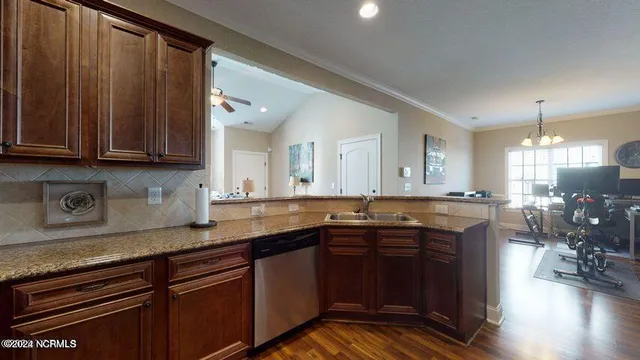 $1,685 | 2005 Leighton Drive, Greenville, NC 27834