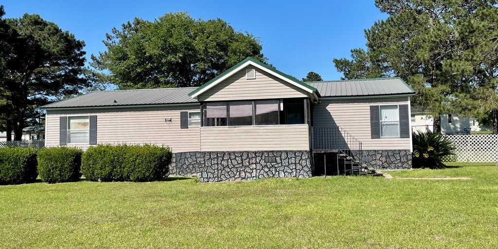 72 Vicki Street Quitman, GA 31643 - Photo 2 of 7 Gallery Image 2