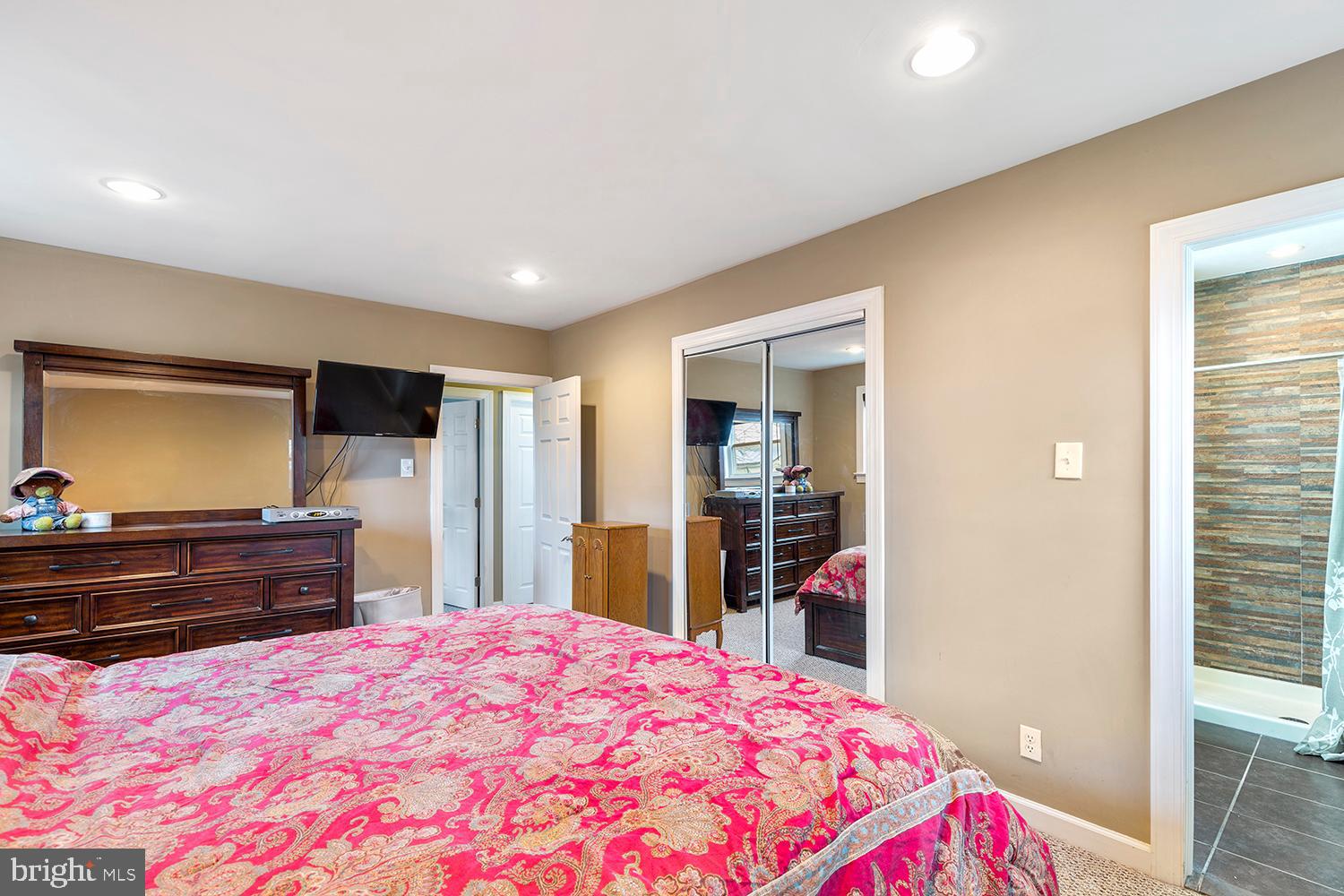 604 Platte Road Fairless Hills, PA 19030 - Photo 15 of 23 Gallery Image 15