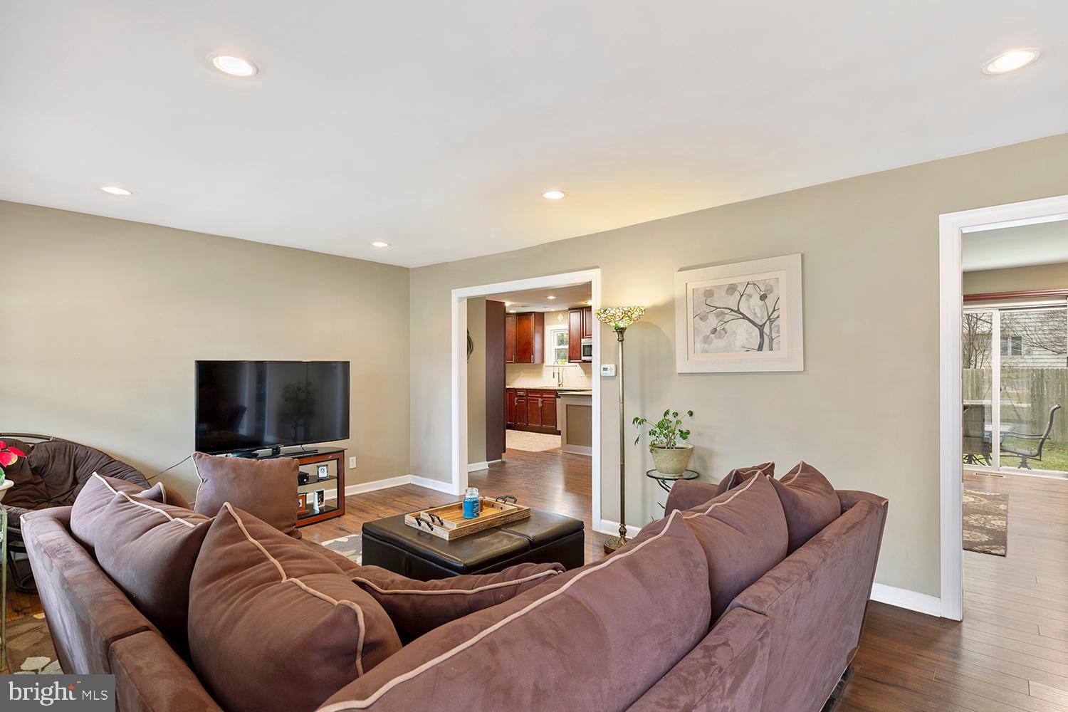 604 Platte Road Fairless Hills, PA 19030 - Photo 5 of 23 Gallery Image 5