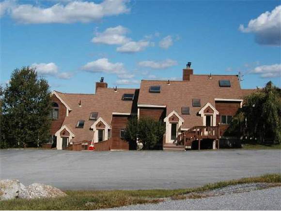 10 Onset Road, Unit 3 Bennington, NH 03442 - Photo 1 of 4