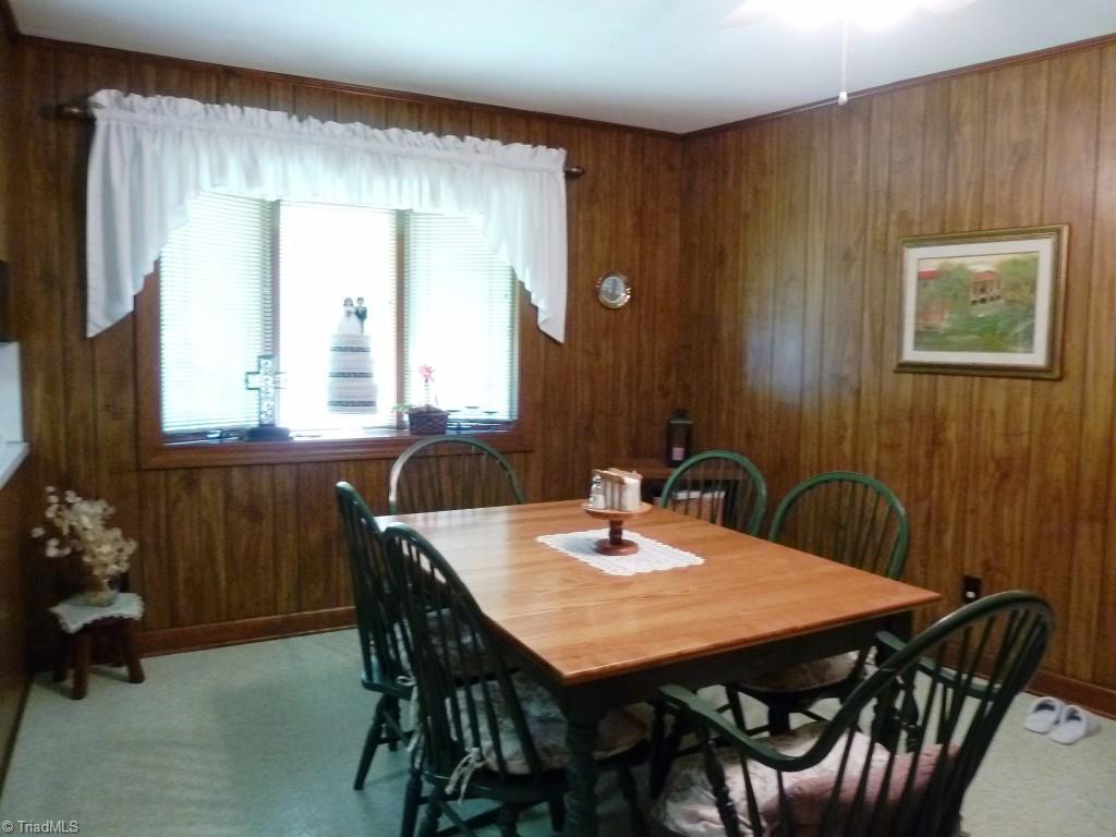 142 Jack Young Road Lexington, NC 27292 - Photo 11 of 30 Informal Dining Room/Breakfast Room has bay window.