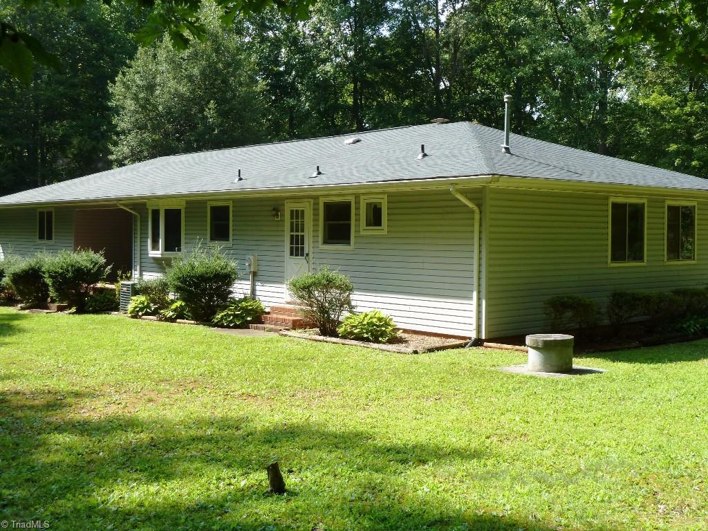 142 Jack Young Road Lexington, NC 27292 - Photo 26 of 30 Exterior Rear