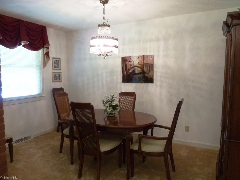 142 Jack Young Road Lexington, NC 27292 - Photo 5 of 30 Formal Dining Room