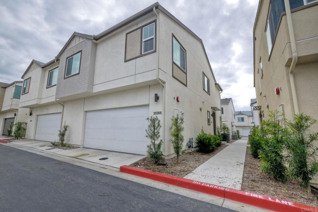 35265 Blossom Place Fallbrook, CA 92028 - Photo 3 of 48