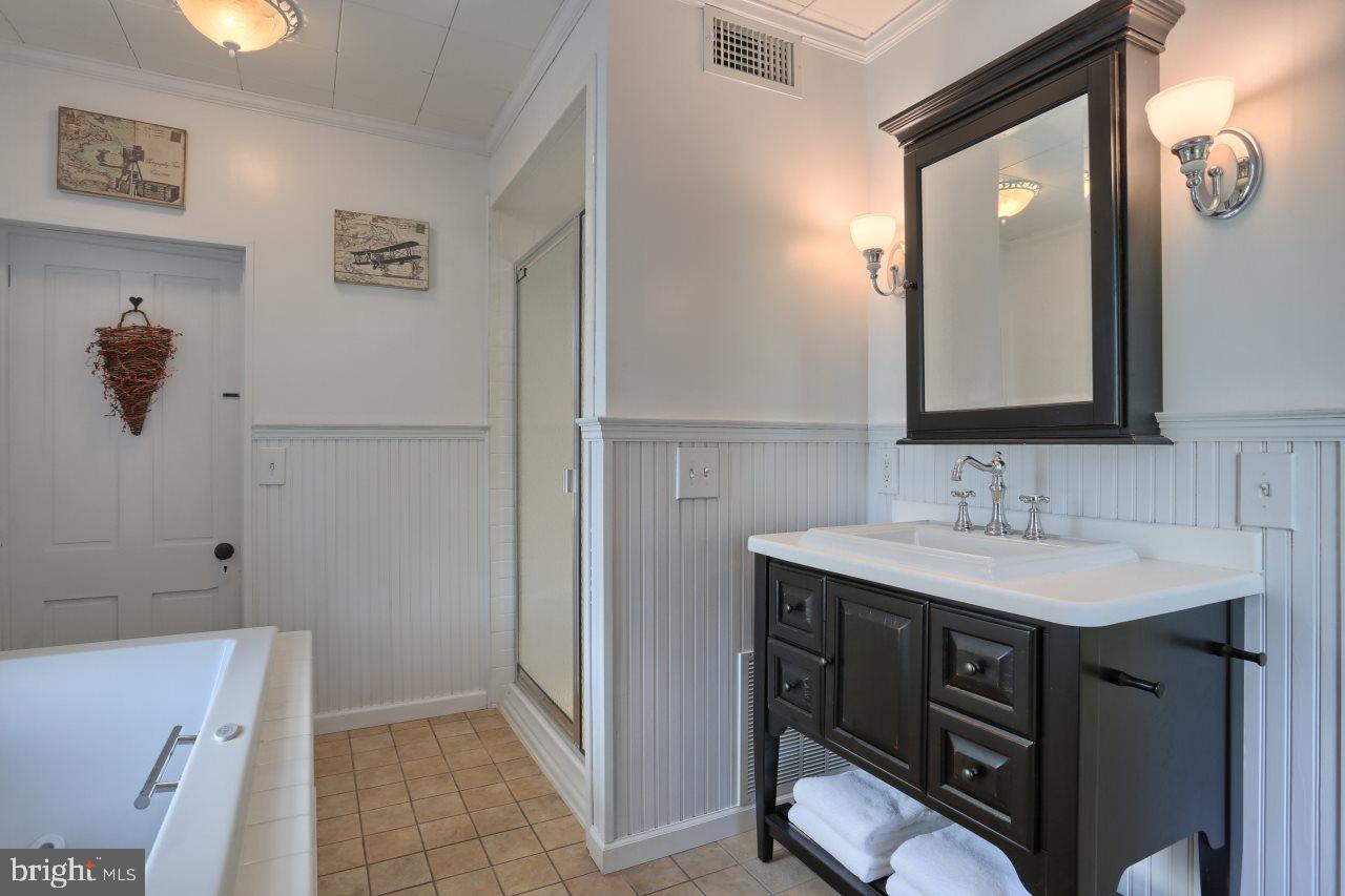 1934 Oberlin Road Harrisburg, PA 17111 - Photo 14 of 25 Gallery Image 14