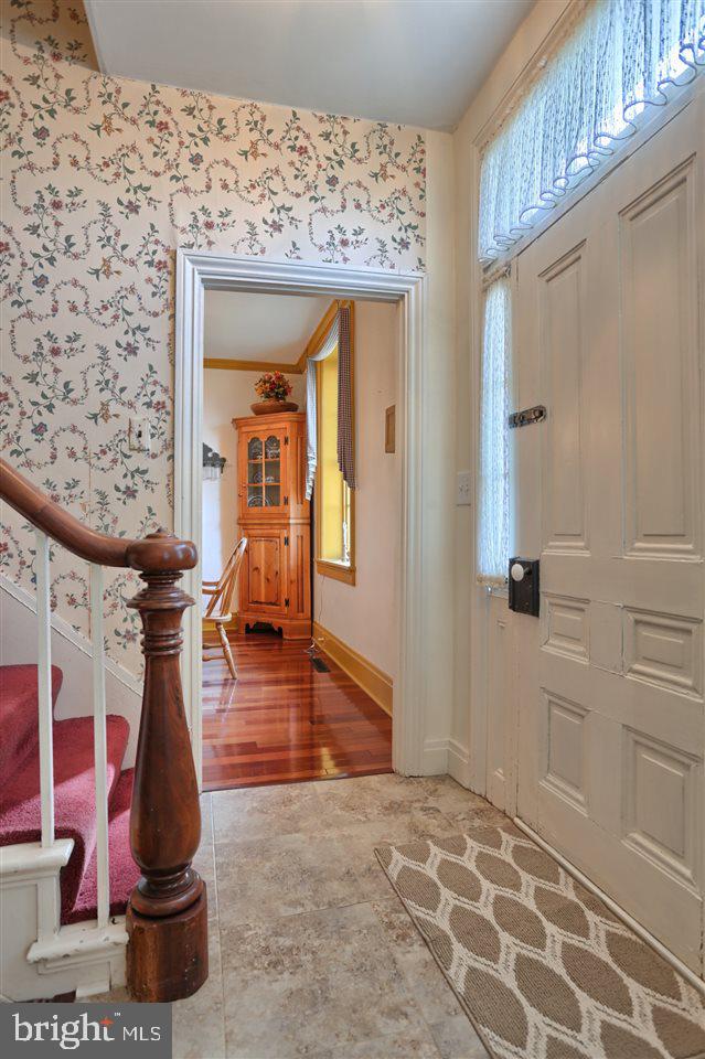 1934 Oberlin Road Harrisburg, PA 17111 - Photo 2 of 25 Gallery Image 2