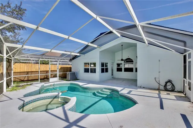 $525,000 | 654 King Harold Court, Oviedo, FL 32765