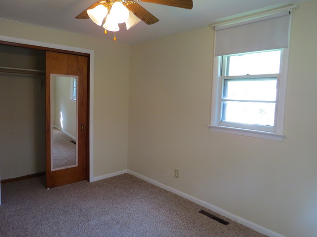 63 South 3120th Road West Kankakee, IL 60901 - Photo 11 of 12