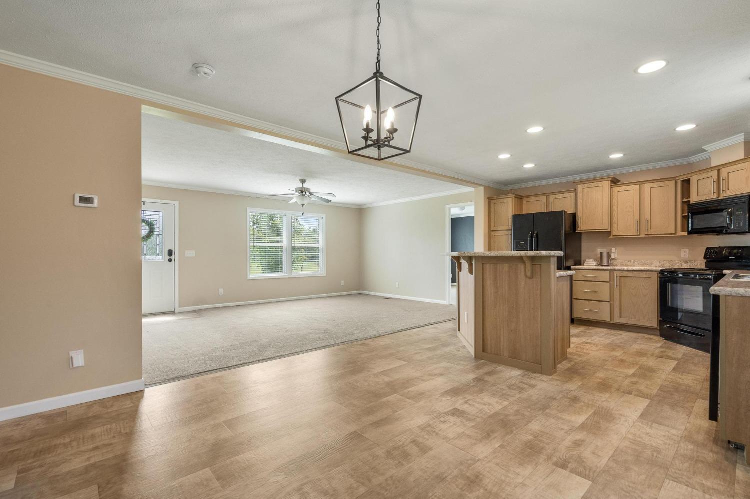 13078 Jamison Road Leesburg, OH 45135 - Photo 14 of 36 Gallery Image 14