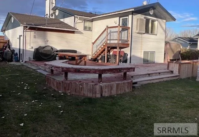 $365,000 | 210 Spruce Street, Shelley, ID 83274