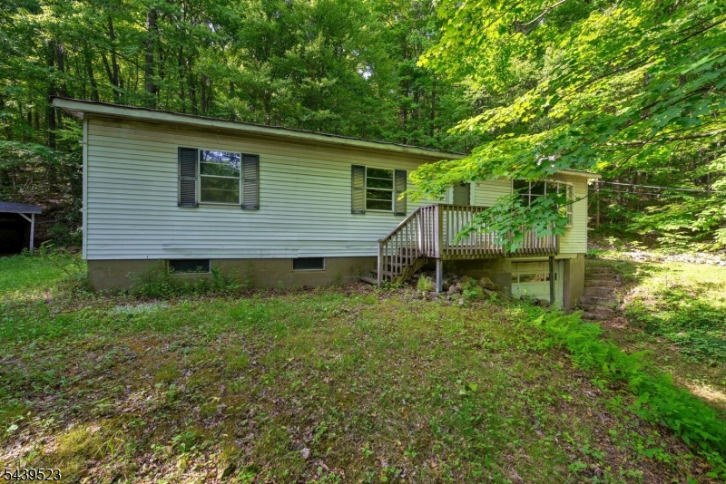 77 Sand Pond Road Hamburg, NJ 07419 - Photo 36 of 44