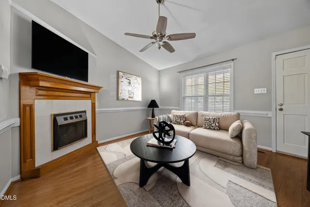 a view of livingroom with hardwood floor and window