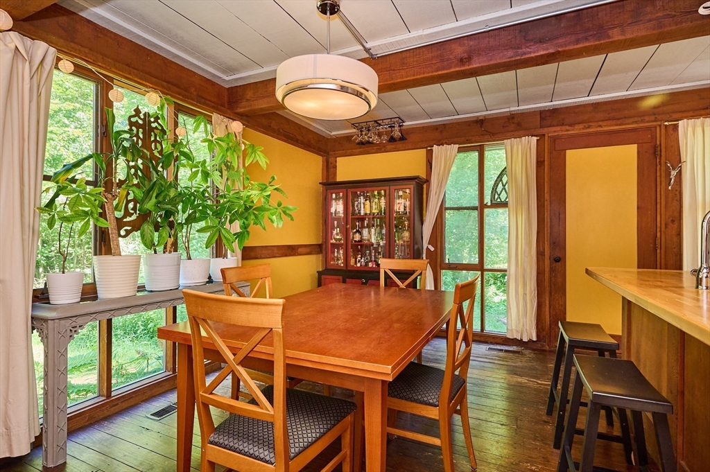 83 Crossbrook Avenue, Unit 83 Amherst, MA 01002 - Photo 4 of 30