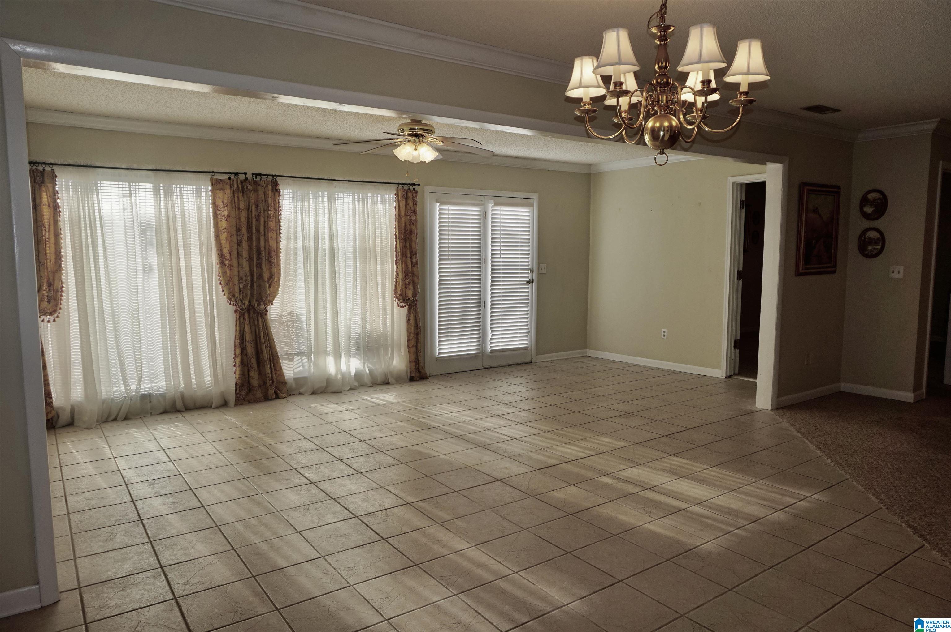 1015 Southwest Edwardian Way, Unit 1015 Cullman, AL 35055 - Photo 8 of 43