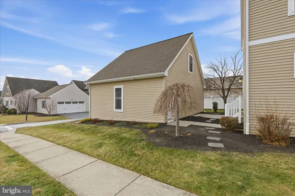 $524,900 | 664 Richmond Drive, Lancaster, PA 17601