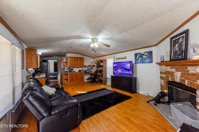 $249,900 | 463 Lovers Lane, Townsend, TN 37882