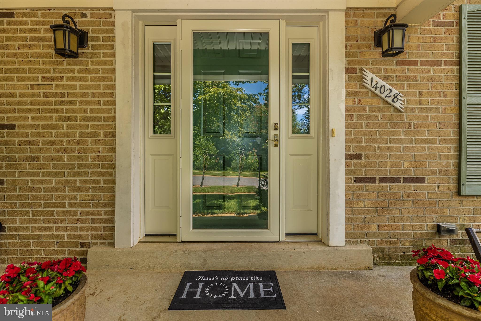 14028 Eternity Road Germantown, MD 20874 - Photo 2 of 40 Gallery Image 2
