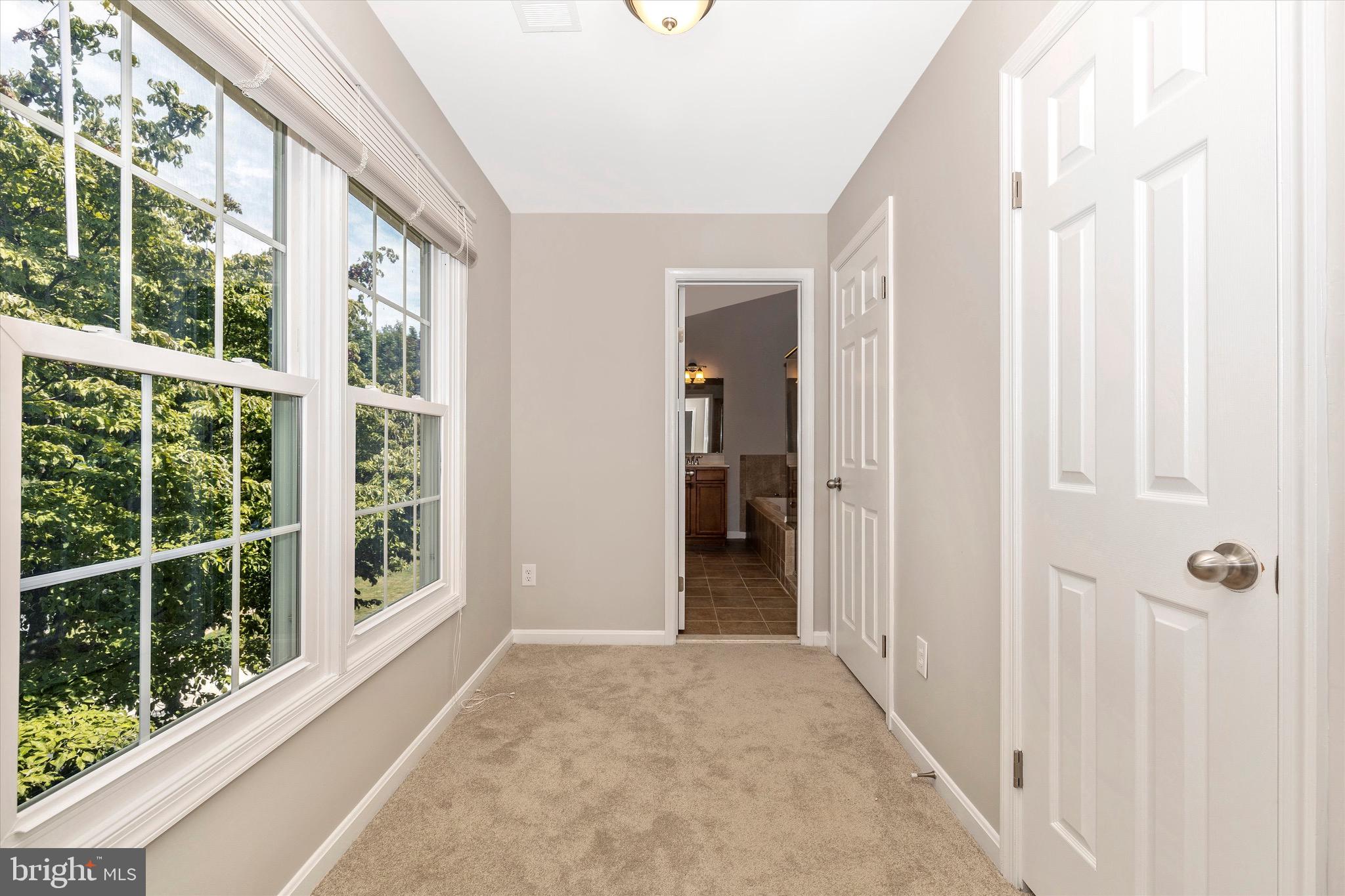 14028 Eternity Road Germantown, MD 20874 - Photo 16 of 40 Primary bedroom with walk in closet